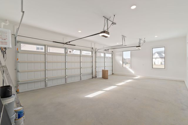 1004 Pheasant Run Ct, Spring Hill, TN 37174