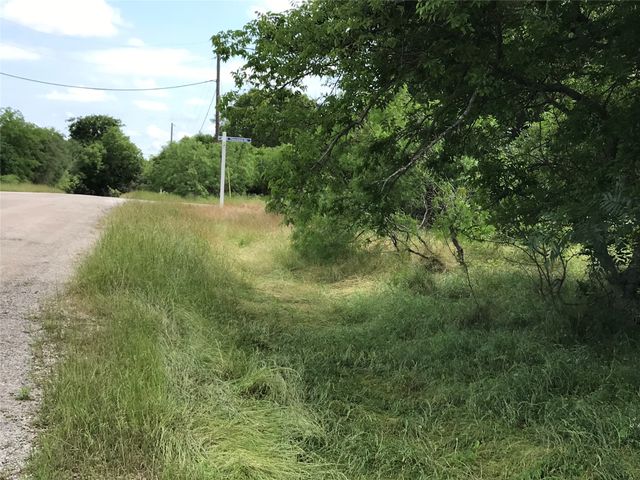 21112 Hill Terrace Drive, Whitney, TX 76692