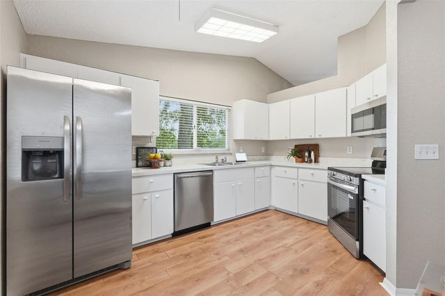 8175 STURBRIDGE COURT 8175, Weeki Wachee, FL 34613