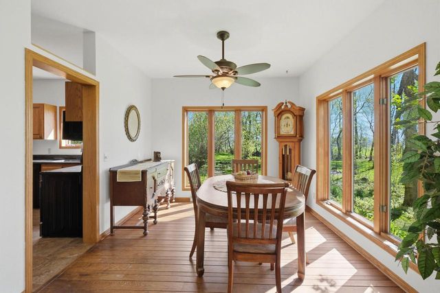 498 Meander Wood Road, Oregon, WI 53575