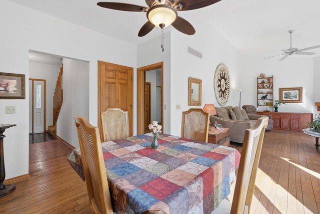 498 Meander Wood Road, Oregon, WI 53575