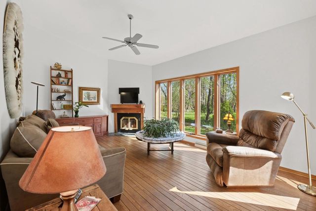 498 Meander Wood Road, Oregon, WI 53575