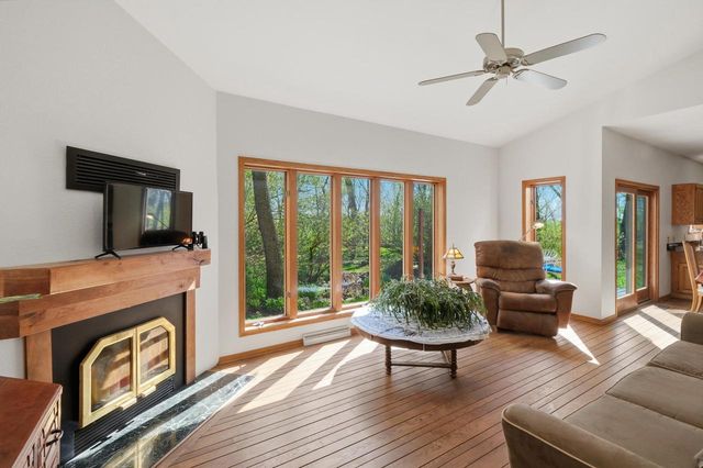 498 Meander Wood Road, Oregon, WI 53575