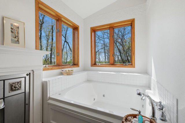498 Meander Wood Road, Oregon, WI 53575