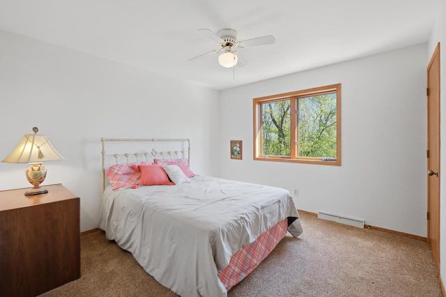 498 Meander Wood Road, Oregon, WI 53575
