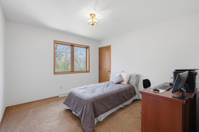 498 Meander Wood Road, Oregon, WI 53575