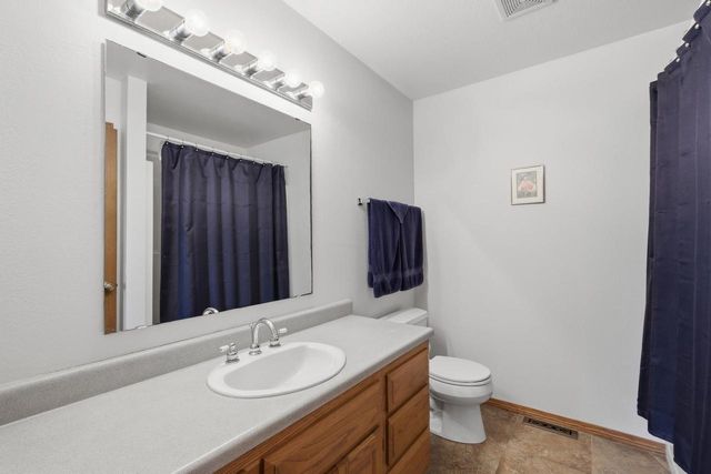 498 Meander Wood Road, Oregon, WI 53575