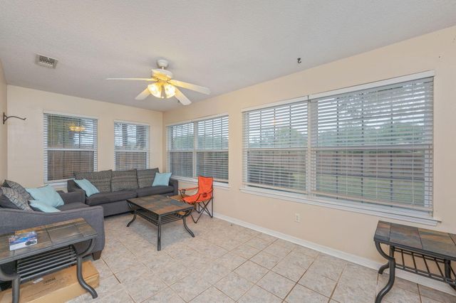 4581 Top Flight Drive, Crestview, FL 32539