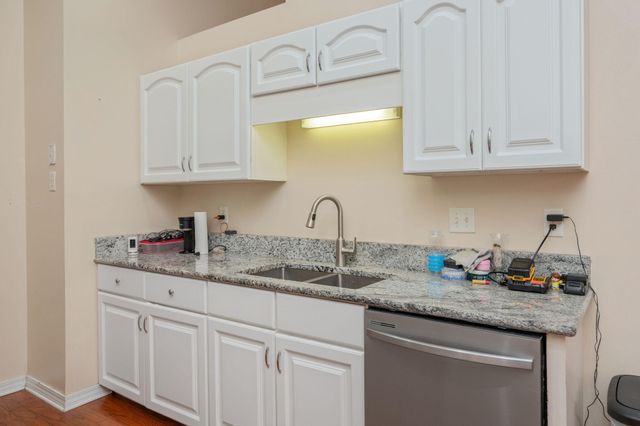 4581 Top Flight Drive, Crestview, FL 32539