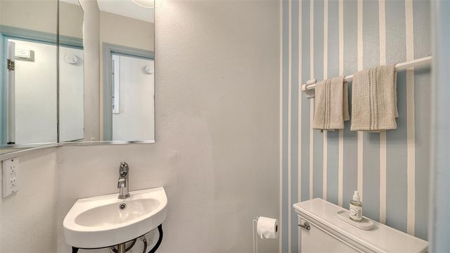 2304 63RD STREET COURT W, Bradenton, FL 34209