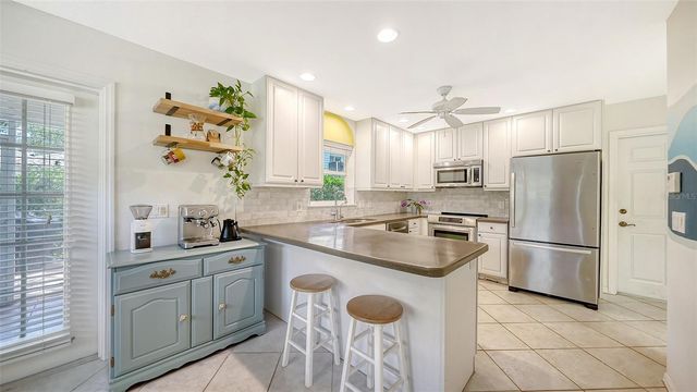 2304 63RD STREET COURT W, Bradenton, FL 34209