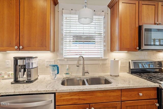 441 Magdala Place, Apex, NC 27502