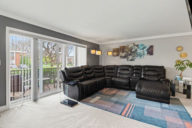 29502 Bobrich Street 23, Livonia, MI 48152