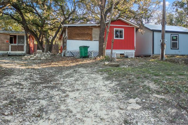 14811 CRANES MILL, Canyon Lake, TX 78133