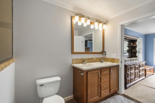 11166 Walden Court, Green Oak Township, MI 48178