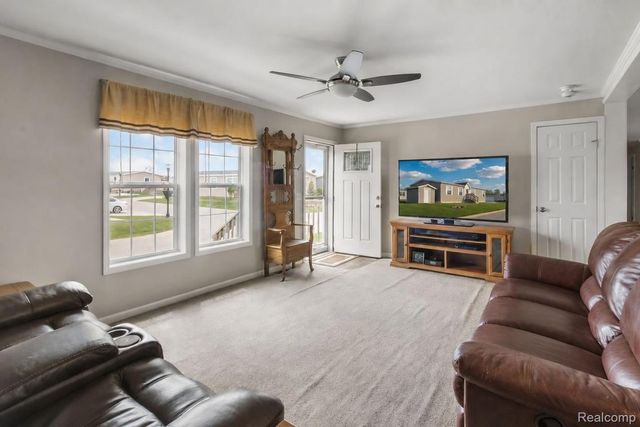 11166 Walden Court, Green Oak Township, MI 48178