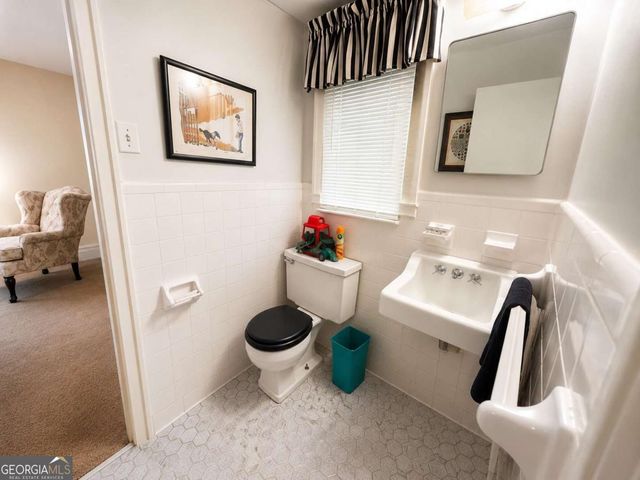 120 Wood Valley Lane, Athens, GA 30606