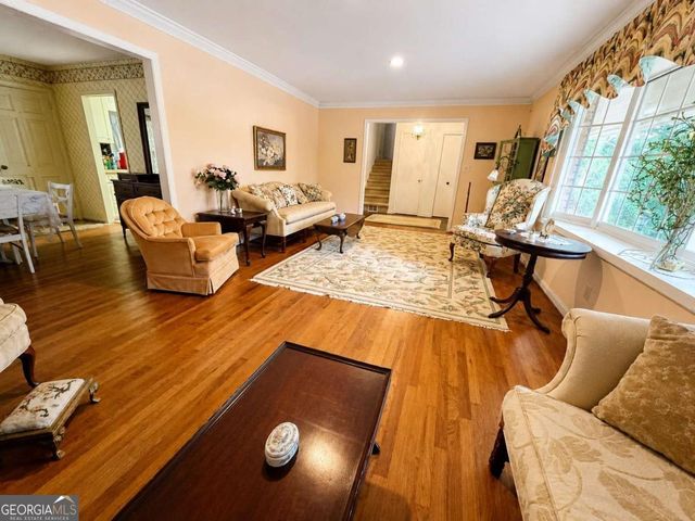 120 Wood Valley Lane, Athens, GA 30606