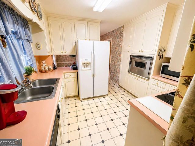 120 Wood Valley Lane, Athens, GA 30606