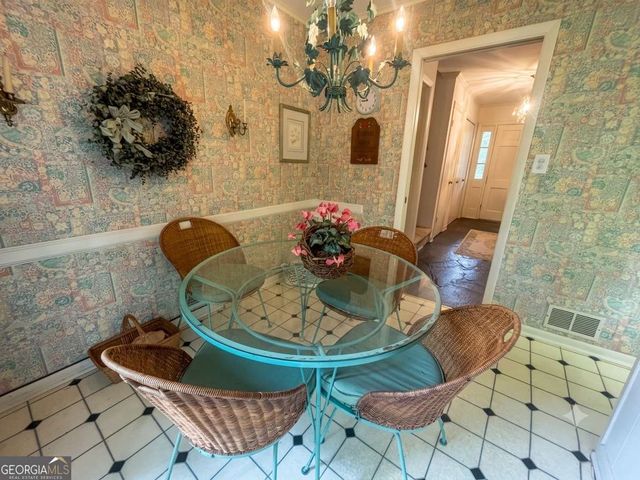 120 Wood Valley Lane, Athens, GA 30606