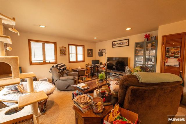 71 W Madison Avenue, Dumont, NJ 07628