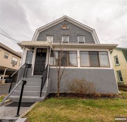 71 W Madison Avenue, Dumont, NJ 07628