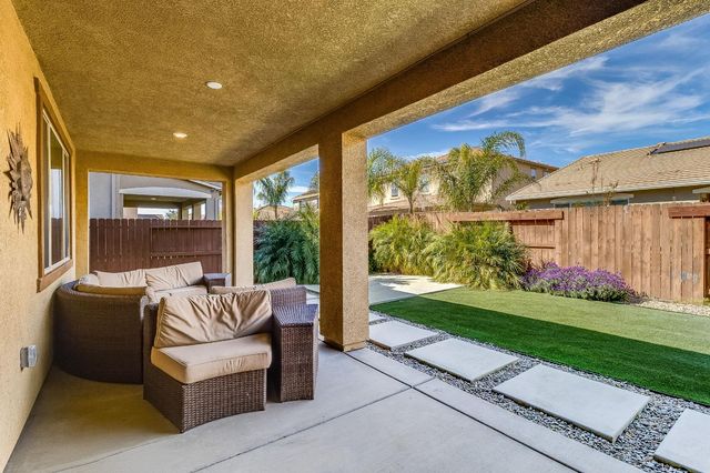 8817 Piano Cir, Elk Grove, CA 95757