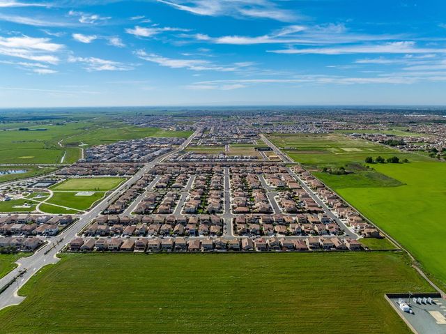 8817 Piano Cir, Elk Grove, CA 95757