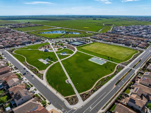 8817 Piano Cir, Elk Grove, CA 95757