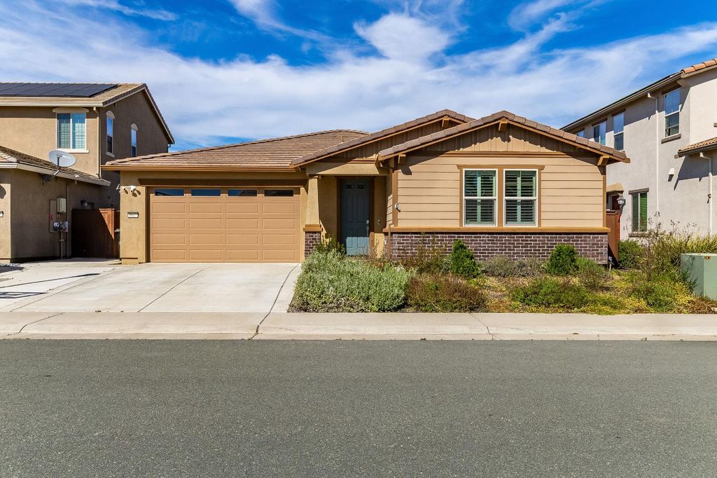 8817 Piano Cir, Elk Grove, CA 95757