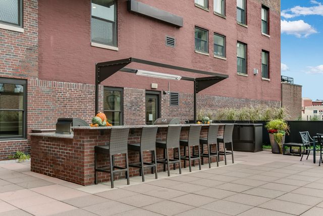 27 Library Street Ne 403, City Of Grand Rapids, MI 49503