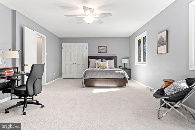 1518 GREENHILL RD, West Chester, PA 19380