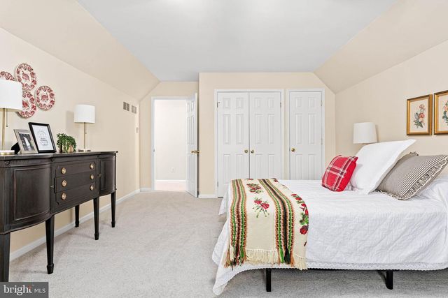 1518 GREENHILL RD, West Chester, PA 19380