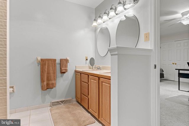 1518 GREENHILL RD, West Chester, PA 19380