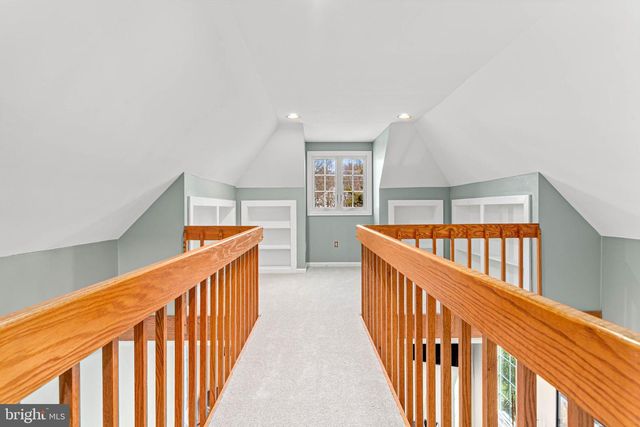 1518 GREENHILL RD, West Chester, PA 19380