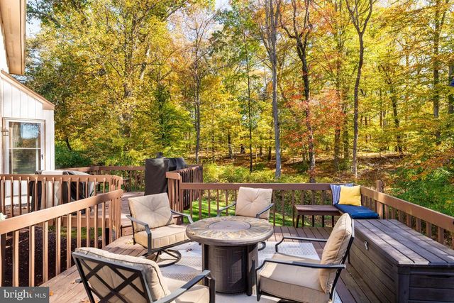 1518 GREENHILL RD, West Chester, PA 19380