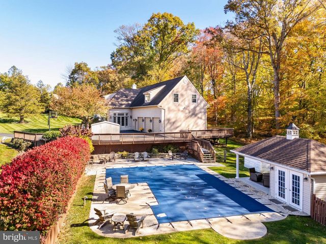 1518 GREENHILL RD, West Chester, PA 19380