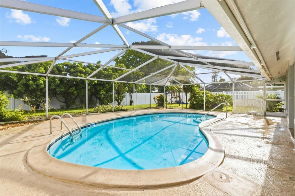 7303 11TH AVENUE W, BRADENTON, FL 34209 — photo 4