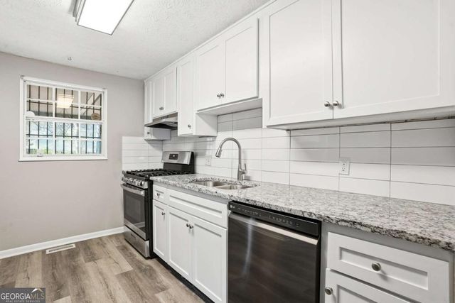 3579 Bramblevine Circle, Lithonia, GA 30038