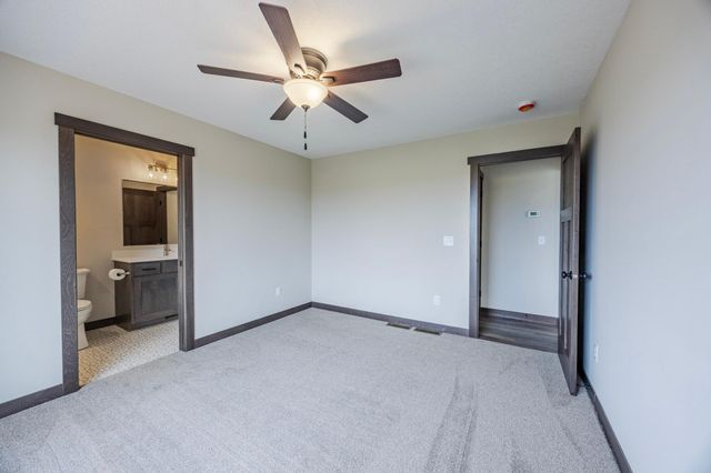 419 Coyote Way, New Richmond, WI 54017