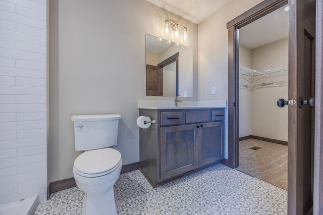 419 Coyote Way, New Richmond, WI 54017