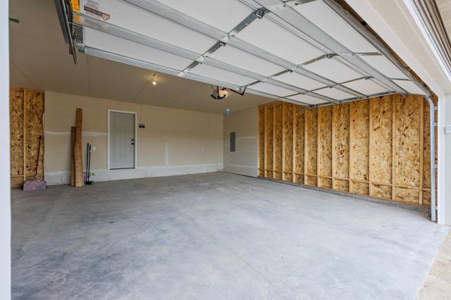 419 Coyote Way, New Richmond, WI 54017