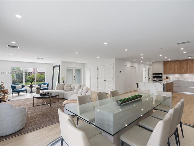 301 88th St, Surfside, FL 33154