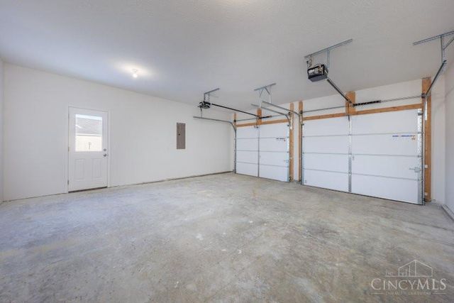 165 Zachary Drive, Williamsburg, OH 45176