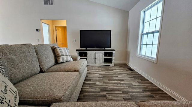 165 Zachary Drive, Williamsburg, OH 45176