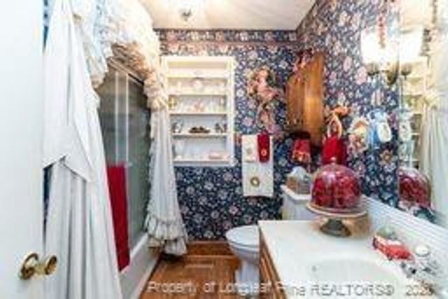 303 Chaucer Court, Dunn, NC 28334