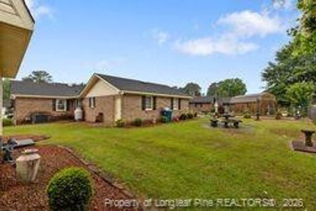 303 Chaucer Court, Dunn, NC 28334