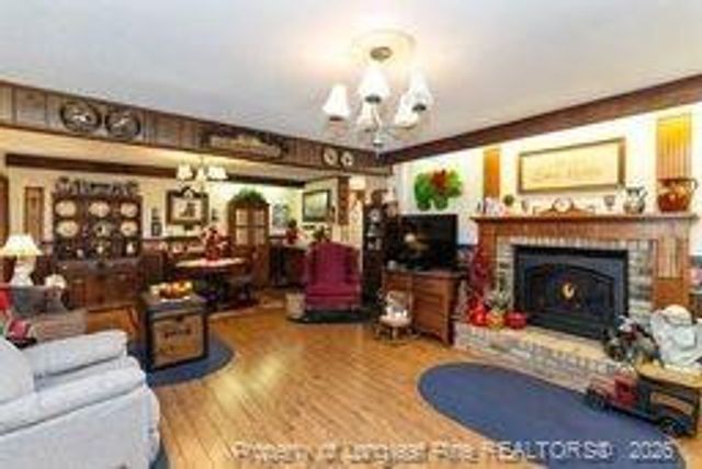 303 Chaucer Court, Dunn, NC 28334