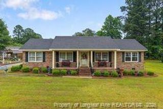 303 Chaucer Court, Dunn, NC 28334