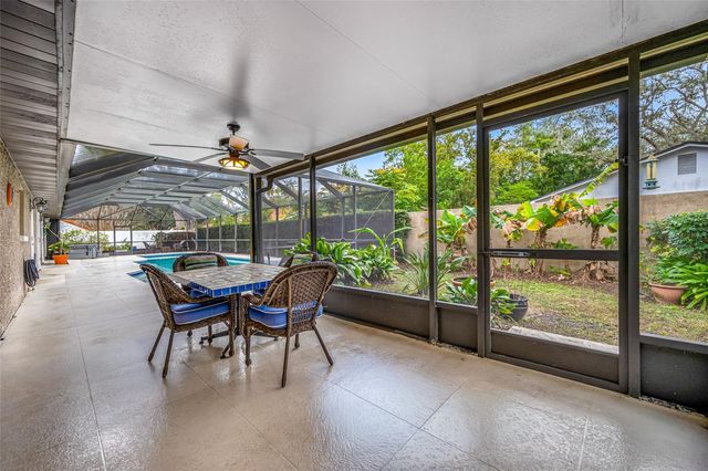 1813 N RIVERHILLS DRIVE, Temple Terrace, FL 33617